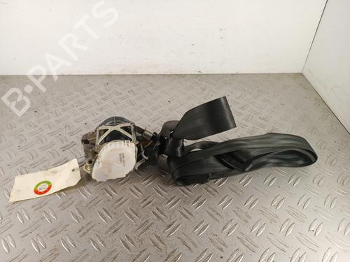 front-left-seatbelt-fiat-500l-351_-352_-2012-34311457 main image