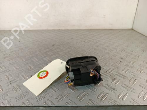 Used Left front window switch Left front window switch PEUGEOT 206 SW (2E/K) 2.0 HDi (90 hp) 34319347 34319347