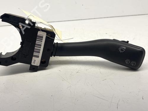 Commodo Essuie Glace / Phare Commodo Essuie Glace / Phare VW GOLF IV (1J1) 1.9 TDI (130 hp) 34305533 34305533