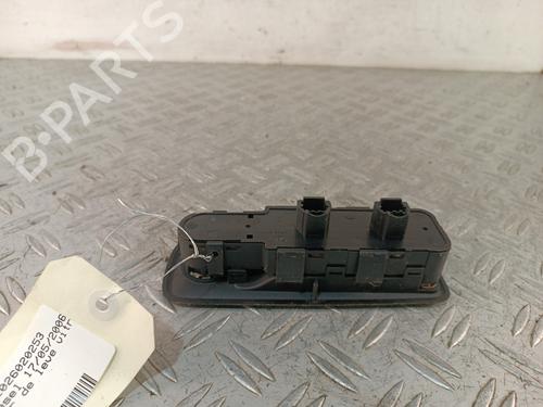 Used Left front window switch Left front window switch PEUGEOT 807 (EB_) 2.2 HDi (128 hp) 34318346 34318346