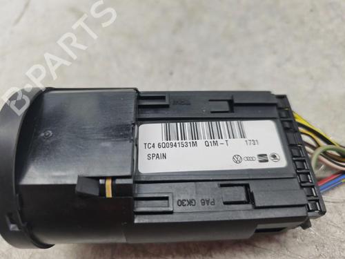 Commande de phare Commande de phare VW TRANSPORTER T5 Van (7HA, 7HH, 7EA, 7EH) 2.0 TDI (140 hp) 34308025 34308025