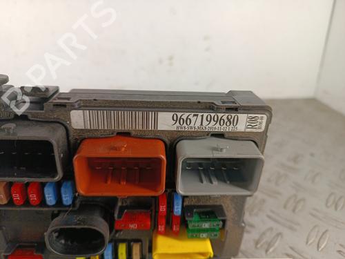 Used Fuse box Fuse box CITROËN C3 Picasso (SH_) [2008-2026] 34311114 34311114