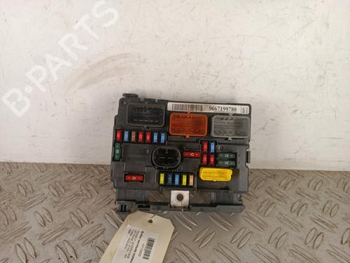 Used Fuse box Fuse box PEUGEOT 207 (WA_, WC_) 1.6 HDi (90 hp) 34312578 34312578