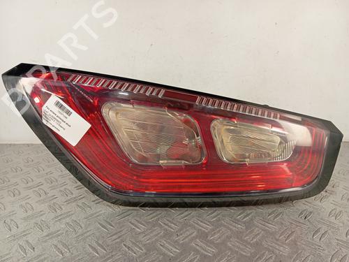Høyre baklys Høyre baklys FIAT PUNTO EVO (199_) 1.2 (65 hp) 34318663 34318663