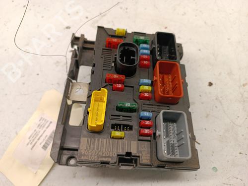 Used Fuse box Fuse box PEUGEOT 307 Break (3E) [2002-2009] 34309513 34309513