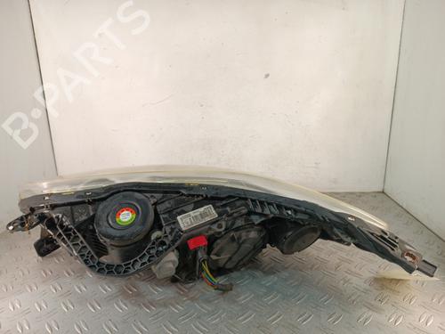 Used Right headlight Right headlight CITROËN C5 III (RD_) 2.0 HDi 140 (RDRHF8, RDRHFA, RDRHA8, RDRHAJ) (140 hp) 36673816 36673816
