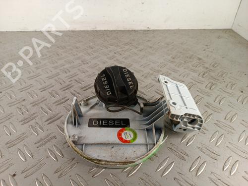 Used Fuel flap Fuel flap KIA SPORTAGE III (SL) 2.0 CRDi AWD (184 hp) 34310933 34310933