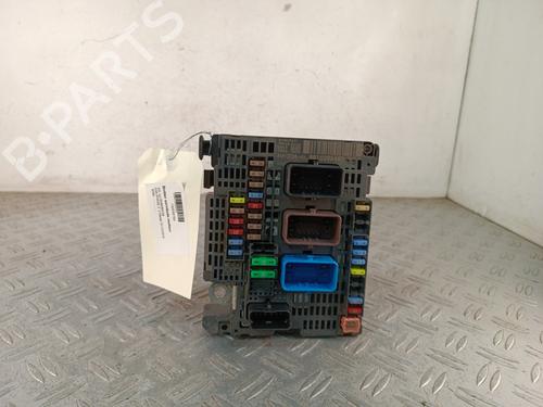 Caixa de fusíveis Caixa de fusíveis 39238523 39238523