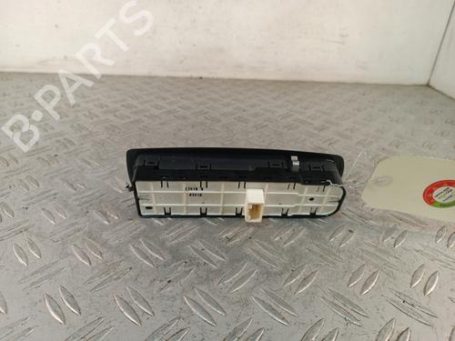 Used Left front window switch Left front window switch RENAULT MEGANE III Coupe (DZ0/1_) 1.9 dCi (DZ0N, DZ0J, DZ1J, DZ1K) (131 hp) 34646561 34646561