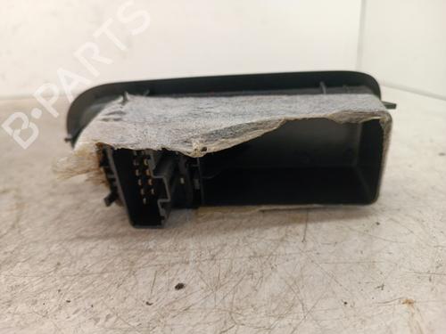 Used Right front window switch Right front window switch RENAULT SCÉNIC II (JM0/1_) 1.5 dCi (JM1F) (86 hp) 34308327 34308327