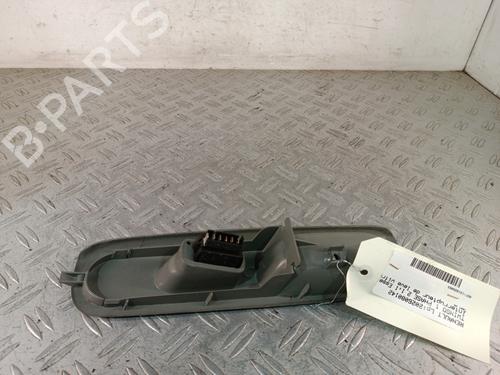 Used Right front window switch Right front window switch 39173199 39173199