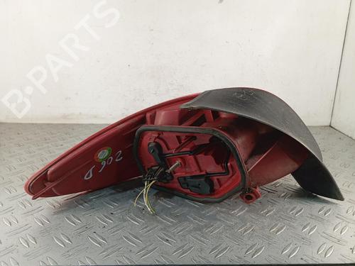 Used Right taillight Right taillight PEUGEOT 206 Hatchback (2A/C) 1.9 D (69 hp) 40248147 40248147