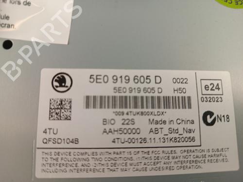 Used Display monitor Display monitor SKODA OCTAVIA III Combi (5E5, 5E6) 1.6 TDI (105 hp) 34313127 34313127