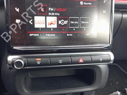 display-monitor-citroen-c3-iii-sx-2016-34318322 main image