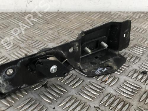 Udvendigt håndtag Udvendigt håndtag RENAULT TRAFIC II Van (FL) 2.0 dCi 90 (FL0H, FL00, FL01, FL0M, FL0P, FL0S) (90 hp) 34306088 34306088