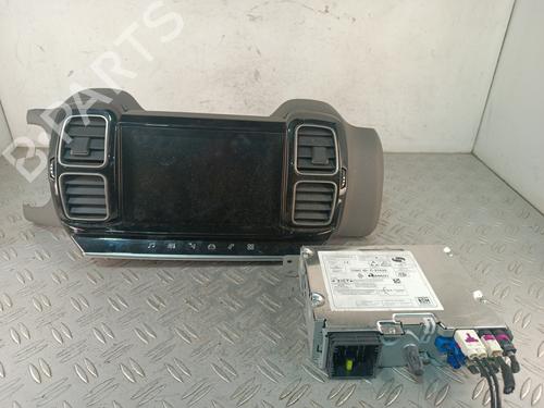 display-monitor-citroen-c5-aircross-a_-2018-34317870 main image