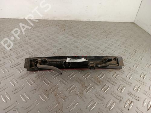 third-brake-light-renault-megane-iv-grandtour-k9amn_-2016-34311527 main image