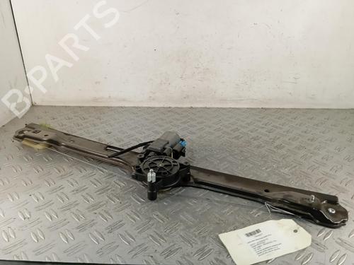 Used Front right window mechanism Front right window mechanism IVECO DAILY VI Van 35S18, 35C18, 40C18, 50C18, 60C18, 65C18, 70C18 (180 hp) 40032500 40032500