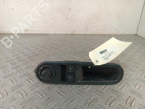 right-front-window-switch-renault-twingo-iii-bcm_-bca_-2014-34318108 main image