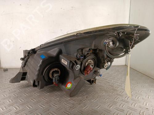 Højre forlygte Højre forlygte TOYOTA COROLLA Verso (ZER_, ZZE12_, R1_) 2.2 D-4D (AUR10_, AUR10R) (136 hp) 34316849 34316849