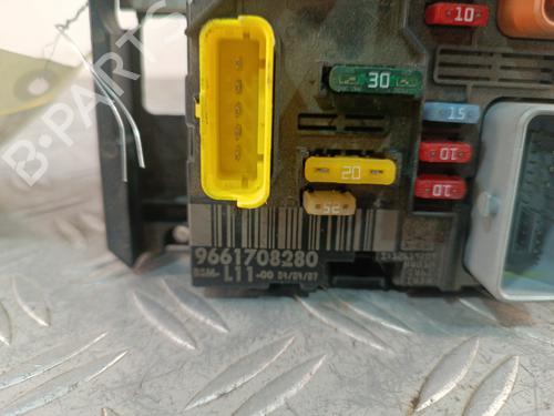 Used Fuse box Fuse box PEUGEOT 307 (3A/C) 1.6 HDi (90 hp) 36544731 36544731