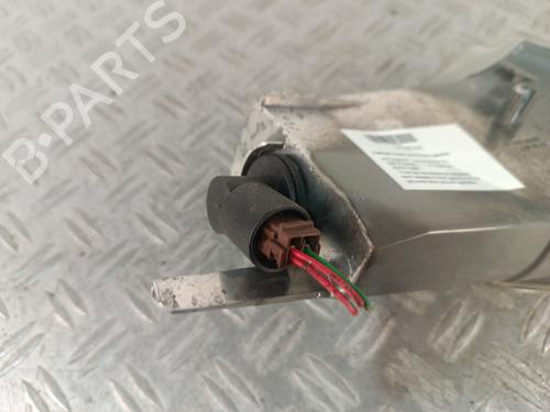 Used Left front indicator Left front indicator PEUGEOT 306 Hatchback (7A, 7C, N3, N5) 1.4 (75 hp) 34318148 34318148