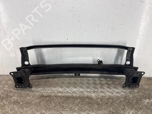 Used Front bumper reinforcement Front bumper reinforcement 38056031 38056031