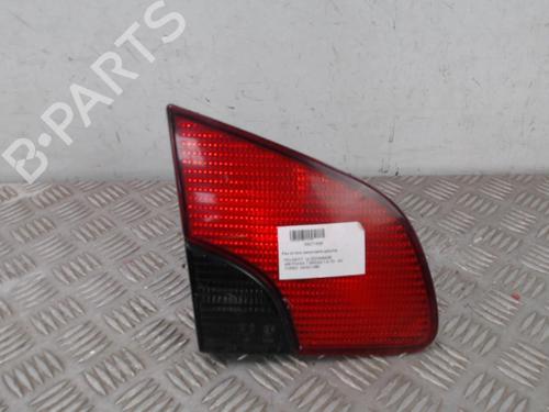 Used Left tailgate light Left tailgate light PEUGEOT 406 Break (8E/F) 1.9 D (75 hp) 34305745 34305745