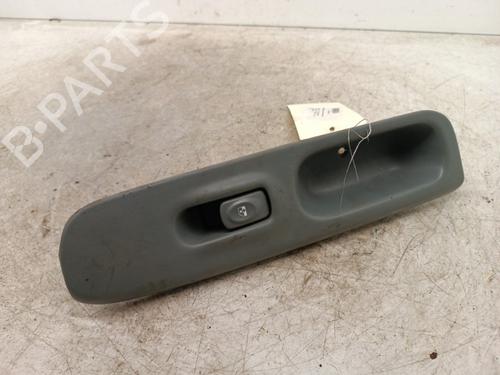 Used Right front window switch Right front window switch RENAULT TWINGO I (C06_) [1993-2012] 34308534 34308534
