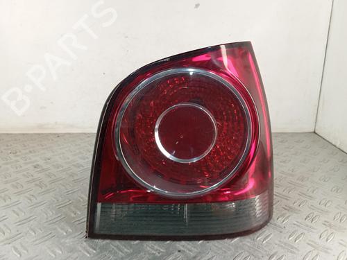 Piloto trasero derecho Piloto trasero derecho VW POLO IV (9N_, 9A_) 1.4 TDI (70 hp) 39724087 39724087