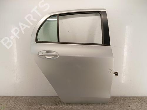 Dør høyre bak Dør høyre bak TOYOTA YARIS (_P9_) 1.4 D-4D (NLP90_, NLP90R) (90 hp) 37245427 37245427