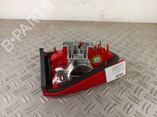 Farolim direito da mala Farolim direito da mala AUDI A4 B8 Avant (8K5) 2.0 TDI (143 hp) 34313166 34313166