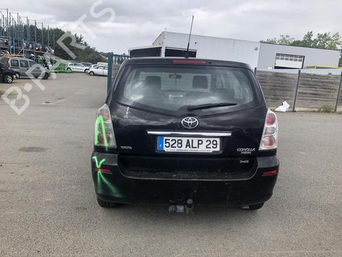 Brugte TOYOTA COROLLA Verso (ZER_, ZZE12_, R1_)  2.2 D-4D (AUR10_, AUR10R)  4625132