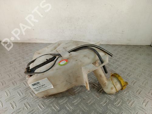 Used Windscreen washer tank Windscreen washer tank FORD FIESTA IV (JA_, JB_) [1995-2006] 36373030 36373030