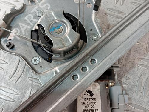 Used Front right window mechanism Front right window mechanism CITROËN XSARA (N1) 1.4 i (75 hp) 34318808 34318808