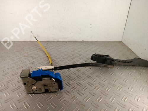 rear-left-lock-fiat-500l-351_-352_-2012-34311465 main image