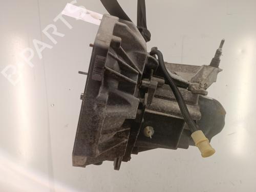 gearbox-renault-clio-iii-br01-cr01-2005-2006-2007-2008-2009-2010-2011-2012-2013-2014-39079320 main image