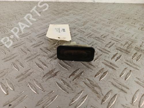 Bagagerumshåndtag Bagagerumshåndtag RENAULT CLIO III (BR0/1, CR0/1) 1.5 dCi (BR17, CR17) (86 hp) 34311031 34311031