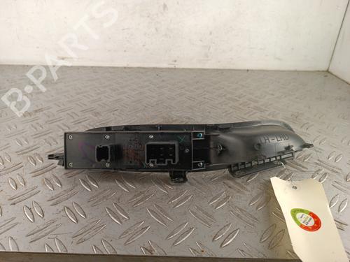 Used Left front window switch Left front window switch FORD FOCUS III [2010-2020] 34316599 34316599