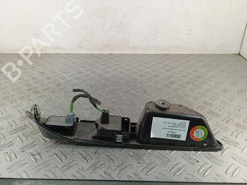 Used Left front window switch Left front window switch IVECO DAILY VI Van 35S18, 35C18, 40C18, 50C18, 60C18, 65C18, 70C18 (180 hp) 40032499 40032499
