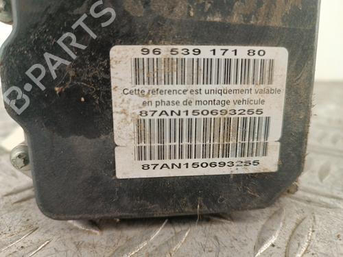 Used ABS pump ABS pump PEUGEOT 307 Break (3E) [2002-2009] 34312839 34312839