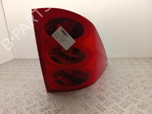 left-taillight-peugeot-1007-km_-2005-34308526 main image