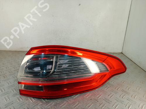 Used Right taillight Right taillight 37035653 37035653