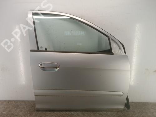 Used Right front door Right front door 37699962 37699962