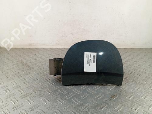 fuel-flap-citroen-c4-cactus-2014-40458100 main image
