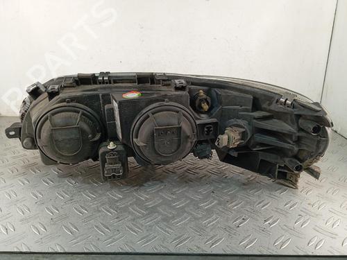 Used Right headlight Right headlight VOLVO V70 II (285) 2.5 TDI (140 hp) 40188458 40188458