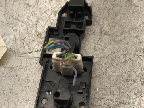 Used Lamp holder Lamp holder CITROËN C5 II (RC_) [2004-2008] 34306016 34306016