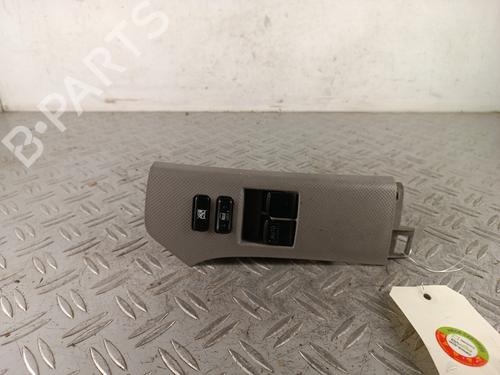 Used Left front window switch Left front window switch TOYOTA YARIS (_P9_) 1.3 VVT-i (SCP90_, SCP90R) (87 hp) 34316323 34316323