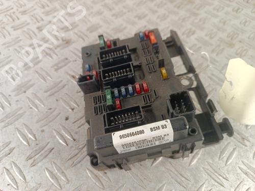 Used Fuse box Fuse box PEUGEOT 307 (3A/C) 2.0 HDi 90 (90 hp) 34314101 34314101