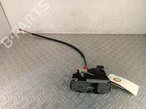 Cerradura puerta trasera derecha Cerradura puerta trasera derecha 38079856 38079856